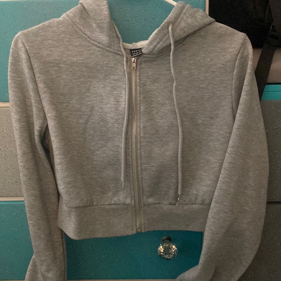 Shein Cropped Hoodie - Picture 1 of 3